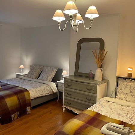 Le Clos Du Bas Courtil Guesthouse B&B Omaha Beach Osmanville ภายนอก รูปภาพ