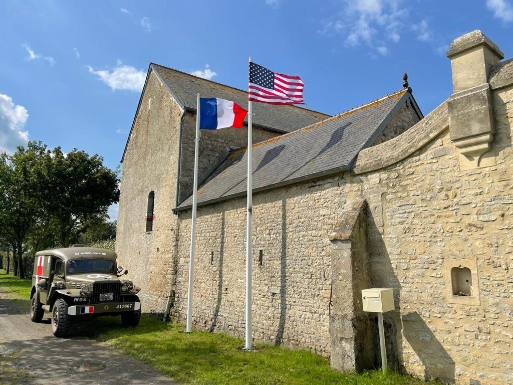 Le Clos Du Bas Courtil Guesthouse B&B Omaha Beach Osmanville ภายนอก รูปภาพ