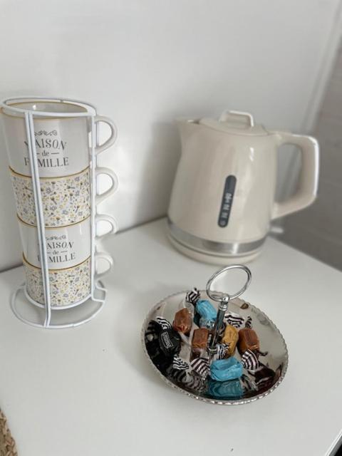 Le Clos Du Bas Courtil Guesthouse B&B Omaha Beach Osmanville ภายนอก รูปภาพ