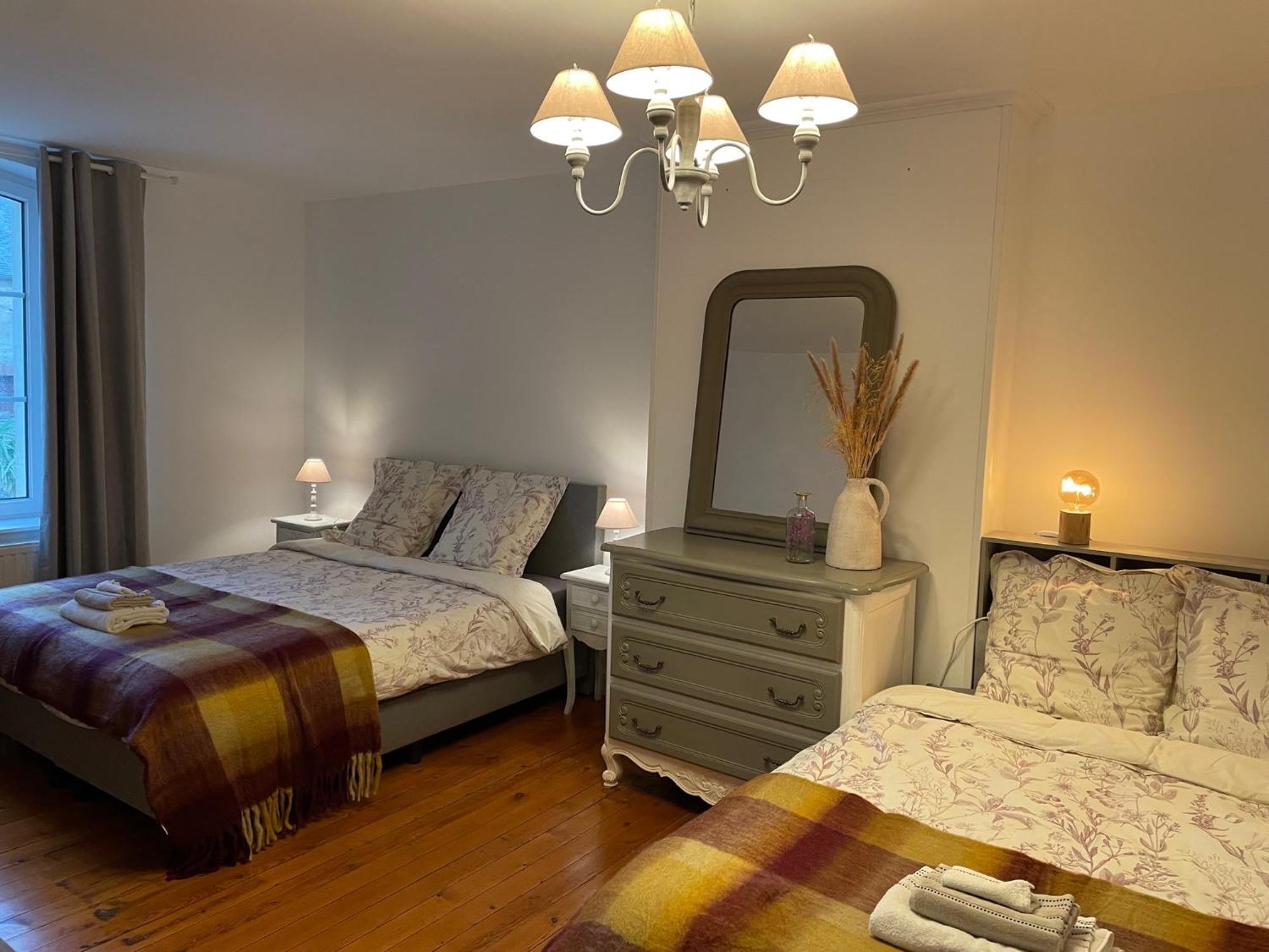Le Clos Du Bas Courtil Guesthouse B&B Omaha Beach Osmanville ภายนอก รูปภาพ